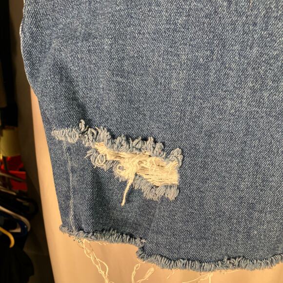Free People Blue Distressed Denim Mini Skirt Size 8 Raw Hem Belted Waist - Picture 6 of 16